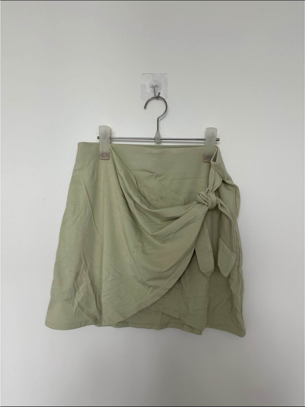Aritzia Wilfred Saturn Skirt - Sage Wrap Mini Skirt with Side Tie